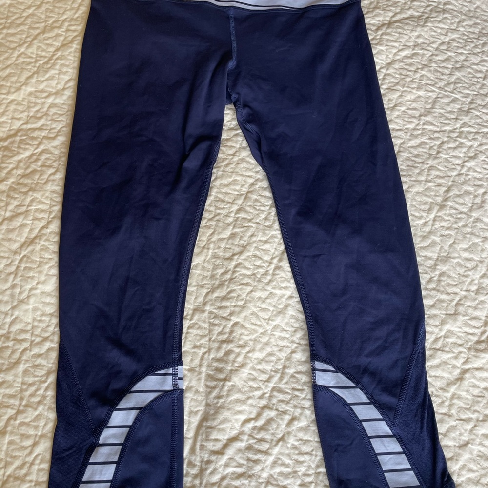 Lululemon Navy Blue right